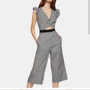 BCBGeneration Black White Gingham Keyhole Cropped Romper Jumpsuit with Pockets 6